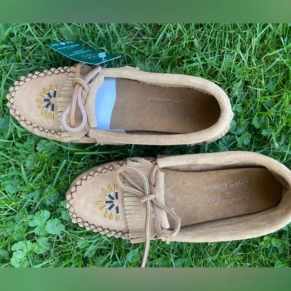 171-You Are Sole lovely 👟 New Laurentian Chief Beaded Moccasins - Picture 2 of 9
